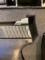 Smith & Wesson M&P 9 9MM LUGER (9X19 PARA) - 2 of 2