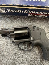 SMITH & WESSON bodyguard .38 SPL - 2 of 3