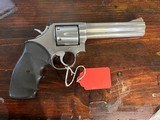 SMITH & WESSON 686 No Dash .357 MAG - 2 of 3