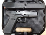 GLOCK GLOCK 17 GEN 5 9MM LUGER (9X19 PARA) - 1 of 3