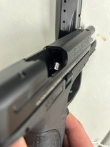 SMITH & WESSON M&P 40 .40 S&W - 3 of 3