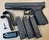 GLOCK G40 GEN 4 MOS 10MM - 1 of 3