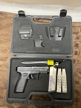SPRINGFIELD ARMORY XD-45 .45 ACP - 3 of 3