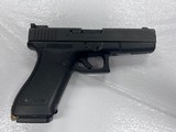 GLOCK 21 (GEN 2) .45 ACP - 2 of 3