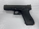 GLOCK 21 (GEN 2) .45 ACP - 1 of 3