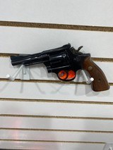 SMITH & WESSON MOD 15-3 .38 SPL - 2 of 2