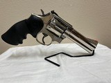 SMITH & WESSON 586 .357 MAG - 2 of 3
