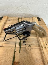 SMITH & WESSON 65-5 Lady Smith .357 MAG - 1 of 3