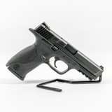 SMITH & WESSON M&P 40 FULL SIZE .40 S&W - 2 of 3
