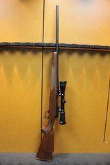 WINCHESTER 70 XTR SPORTER MAGNUM w/Leupold .300 WIN MAG - 2 of 3