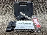 GLOCK 23 .40 S&W - 1 of 3