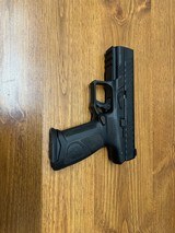 BERETTA APX 9MM LUGER (9X19 PARA) - 1 of 2