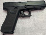 GLOCK 17Gen 5 9MM LUGER (9X19 PARA) - 2 of 3