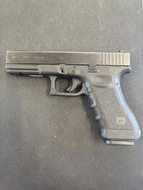 GLOCK 22 GEN3 .40 S&W - 1 of 2