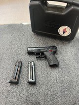 RUGER SR22 22lr .22 LR - 1 of 3
