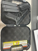 GLOCK 17 G17 9MM 17+1 9MM LUGER (9X19 PARA) - 3 of 3