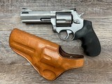 TAURUS TRACKER SS .44 MAGNUM - 1 of 3