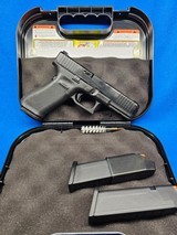 GLOCK G17 GEN 5 POLICE TRADE IN 9MM LUGER (9X19 PARA) - 1 of 3