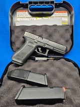 GLOCK G17 GEN 5 POLICE TRADE IN 9MM LUGER (9X19 PARA) - 1 of 1
