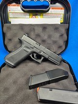 GLOCK G17 GEN 5 POLICE TRADE IN 9MM LUGER (9X19 PARA) - 1 of 2