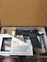 SMITH & WESSON M&P 22 COMPACT .22 LR - 1 of 2