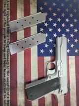 DAN WESSON FIREARMS 1911 V-BOBTAIL COMMANDER .45 ACP - 2 of 3