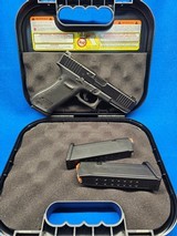 GLOCK G17 GEN 5 POLICE TRADE IN 9MM LUGER (9X19 PARA) - 1 of 3
