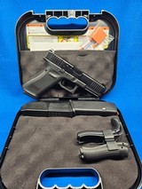 GLOCK G17 GEN 5 POLICE TRADE IN 9MM LUGER (9X19 PARA) - 1 of 3