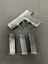SIG SAUER P320 9mm 9MM LUGER (9X19 PARA) - 1 of 3