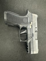 SIG SAUER P320 9mm 9MM LUGER (9X19 PARA) - 3 of 3