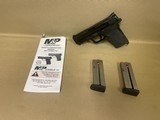 SMITH & WESSON M&P9 SHIELD EZ 9MM LUGER (9X19 PARA) - 1 of 3