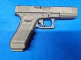 GLOCK G17 GEN 4 POLICE TRADE IN 9MM LUGER (9X19 PARA) - 1 of 2
