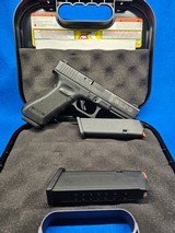 GLOCK G17 GEN 4 POLICE TRADE IN 9MM LUGER (9X19 PARA) - 1 of 3