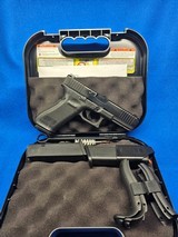 GLOCK G17 GEN 5 POLICE TRADE IN 9MM LUGER (9X19 PARA) - 1 of 2
