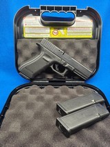 GLOCK G17 GEN 4 POLICE TRADE IN 9MM LUGER (9X19 PARA) - 1 of 3