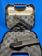 GLOCK G17 GEN 5 POLICE TRADE IN 9MM LUGER (9X19 PARA) - 1 of 3