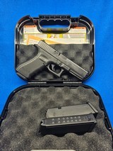 GLOCK G17 GEN 4 POLICE TRADE IN 9MM LUGER (9X19 PARA) - 1 of 1