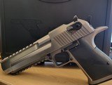 MAGNUM RESEARCH DESERT EAGLE .50 AE - 2 of 3