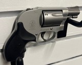 SMITH & WESSON 638-3 AIRWEIGHT .38 SPL - 1 of 3