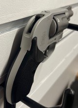 SMITH & WESSON 638-3 AIRWEIGHT .38 SPL - 2 of 3