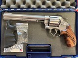 SMITH & WESSON 629-5 DX 44MAG - 2 of 2