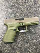 GLOCK 19gen4 9MM LUGER (9X19 PARA) - 1 of 1