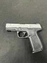 SMITH & WESSON S&W SD9 VE 9MM LUGER (9X19 PARA) - 1 of 3