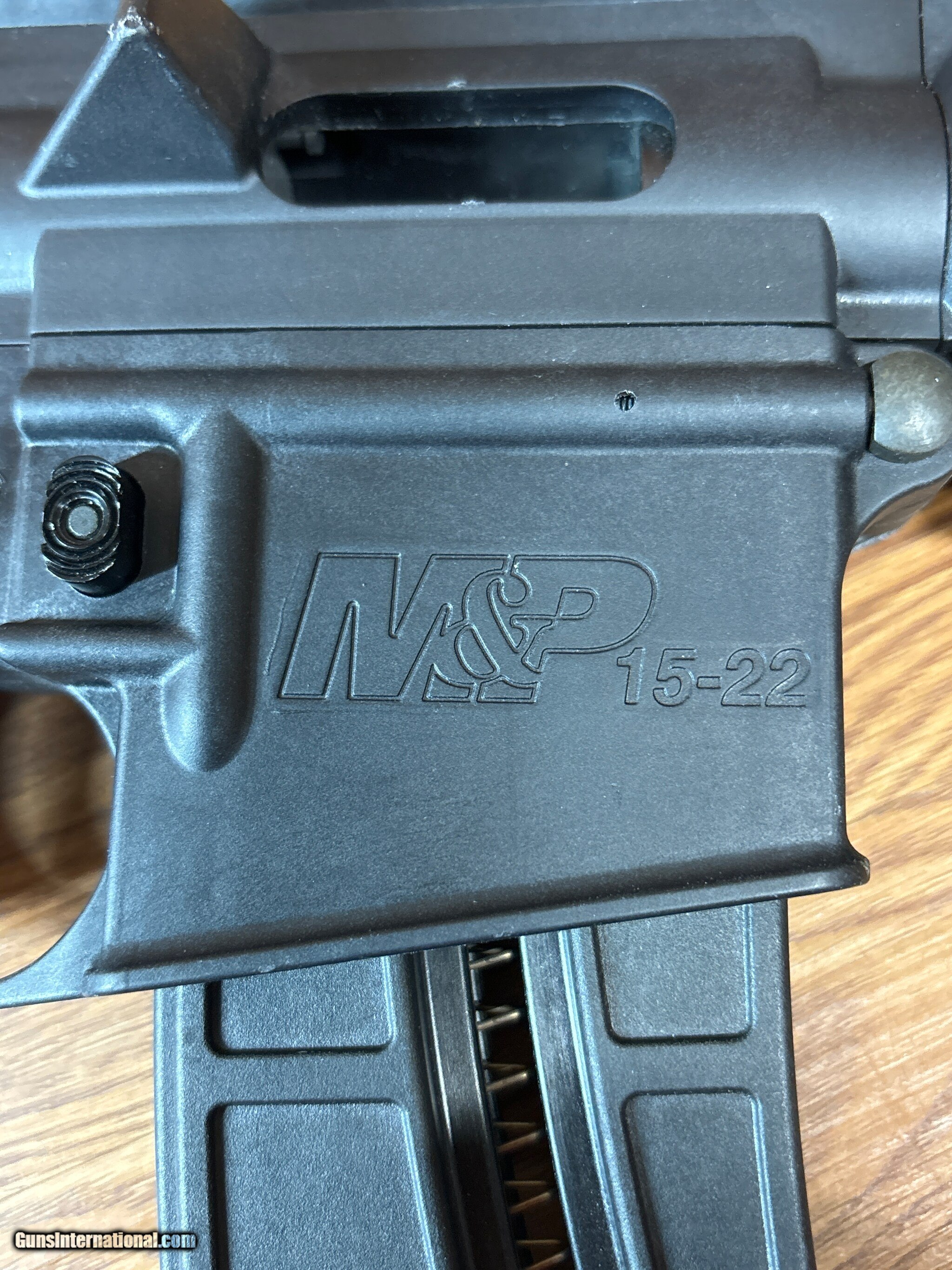 SMITH & WESSON M&P 1522 .22 LR