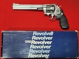 SMITH & WESSON 629-4 44
MAG - 2 of 3