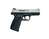 SMITH & WESSON SD40 VE .40 S&W - 1 of 3