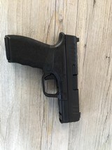 SPRINGFIELD ARMORY HELLCAT PRO 9MM LUGER (9X19 PARA) - 2 of 3