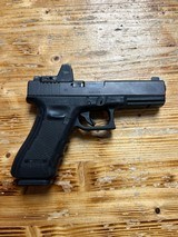 GLOCK 22 G22 GEN 4 POLICE TRADE IN .40 S&W - 3 of 3