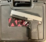 KAHR ARMS P40 .40 S&W - 2 of 3