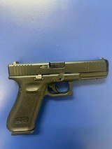 GLOCK 17 G17 Gen5 9MM LUGER (9X19 PARA) - 1 of 2